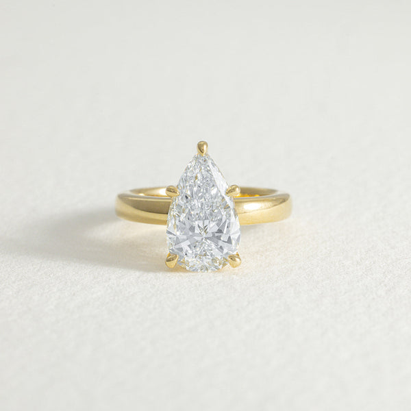 Nora | 3.5ct Pear Lab Diamond Engagement Ring