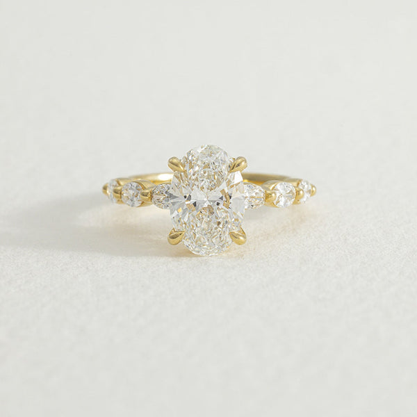 Audrey | 2.5ct Oval Lab Grown Diamond Engagement Ring