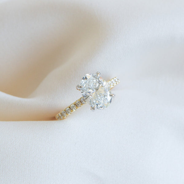 Helena | 2.5ct Oval Lab Diamond Engagement Ring