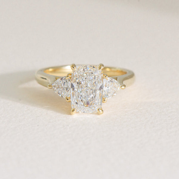 Elodie | 2.5ct Elongated Cushion Lab Diamond Engagement Ring