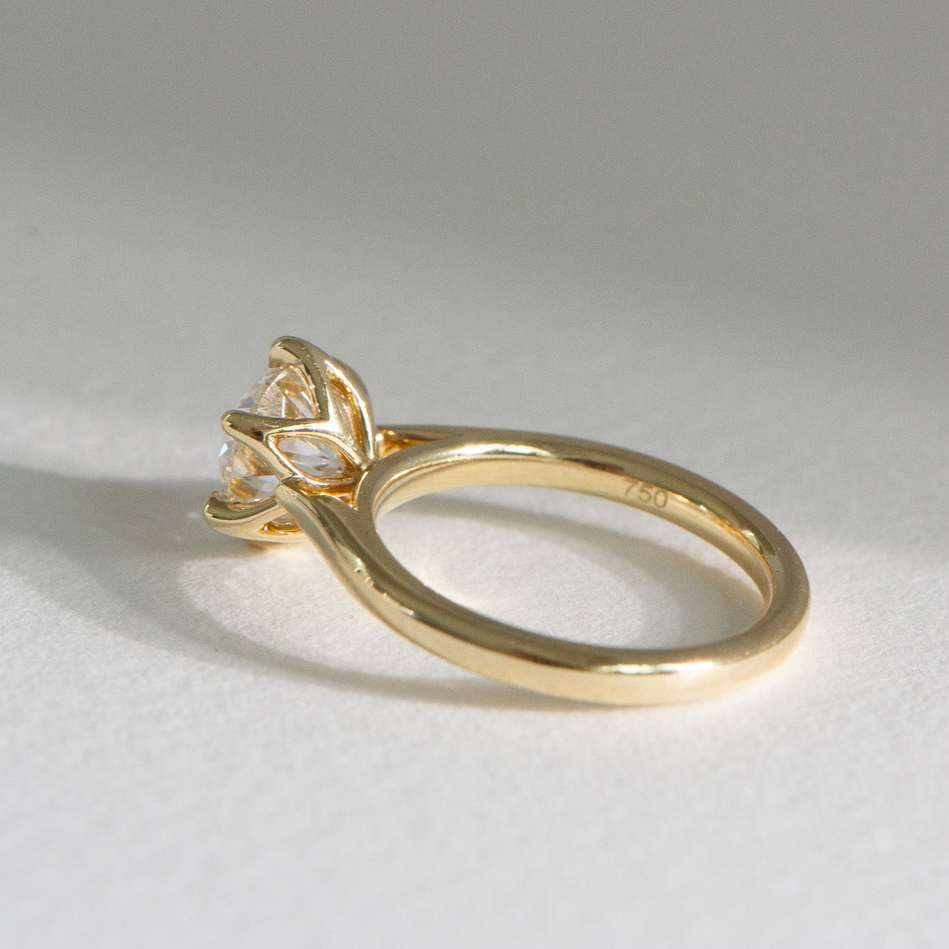 Heritage Dawn 2ct round brilliant natural diamond ring, GIA certified, Matthews Jewellers Newcastle