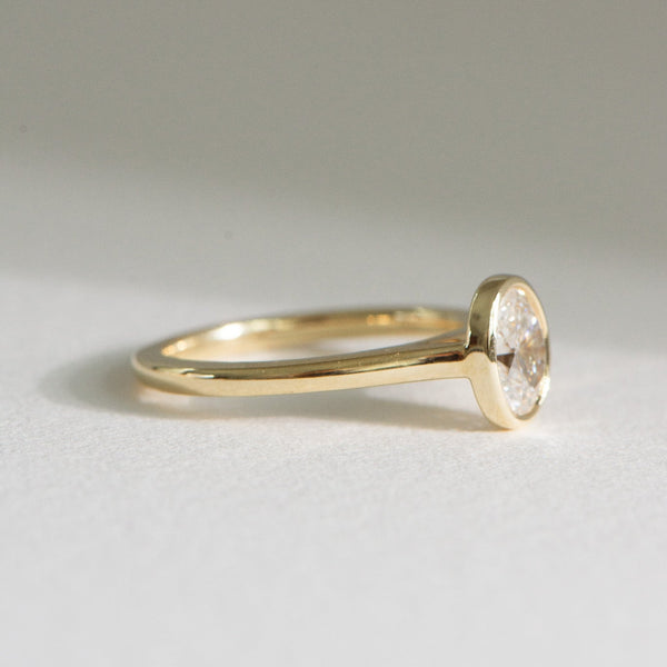Natural Bezel Helena | 0.90ct Oval Natural Diamond Engagement Ring