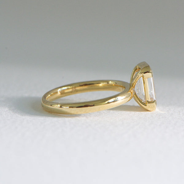 Edith | 2ct Emerald Cut Lab Diamond Engagement Ring