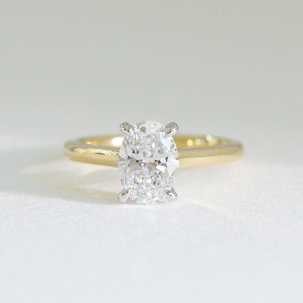 Helena | 1.5ct Oval Diamond Engagement Ring