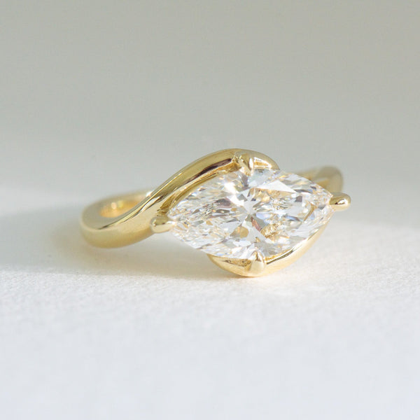Kaia | 2ct East West Marquise Curve Ring