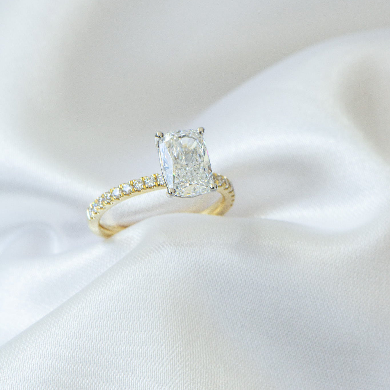 Elora Elongated Cushion Engagement Ring – Matthews Jewellers