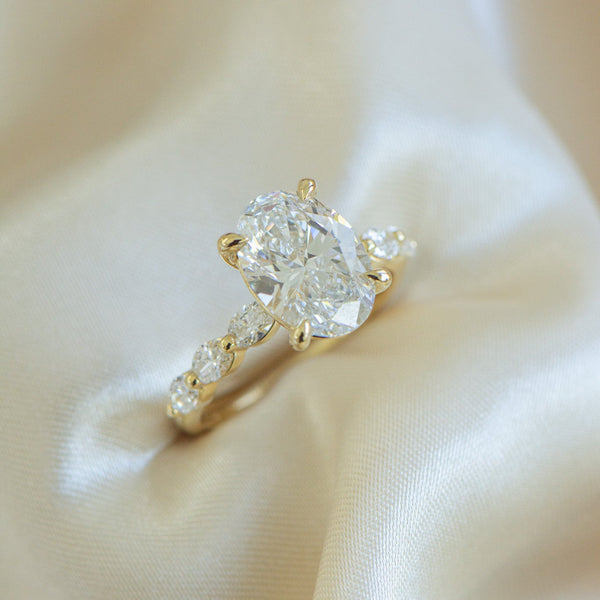 Audrey | 3ct Oval Engagement Ring with Oval Diamond Band