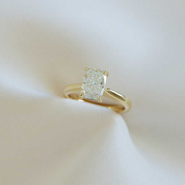 Elora | 2ct Elongated Cushion Lab Diamond Engagement Ring