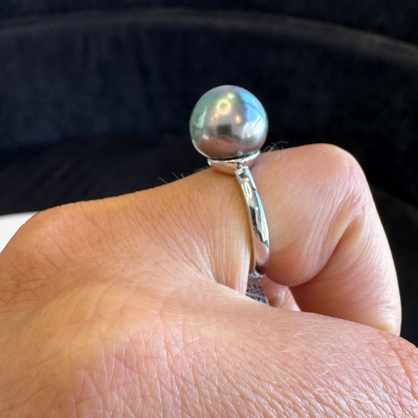Black Tahitian Pearl Ring