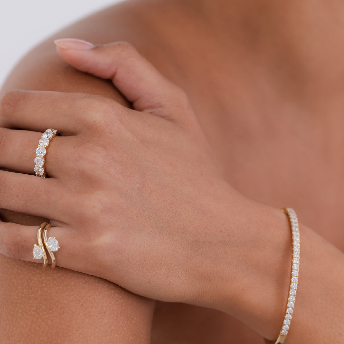 Natural Diamond Hinged Bangle