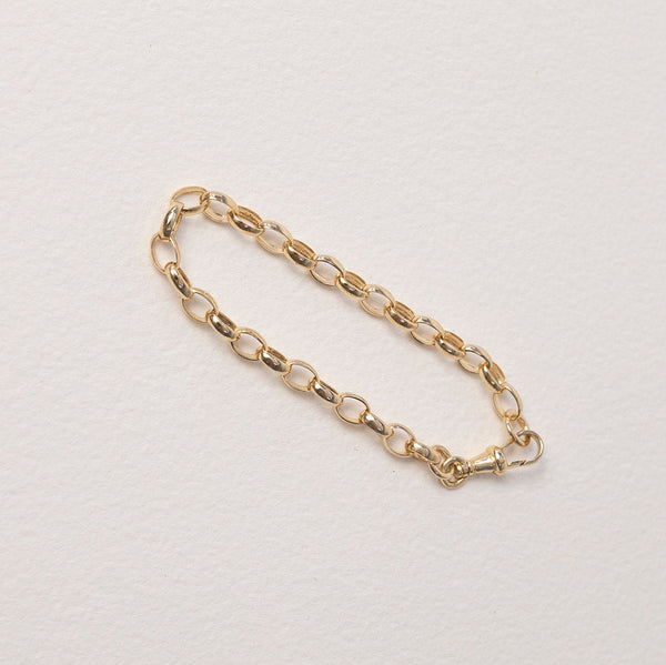 Oval Belcher Bracelet