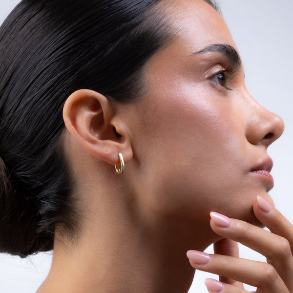 Gold Paperclip Huggie Earring