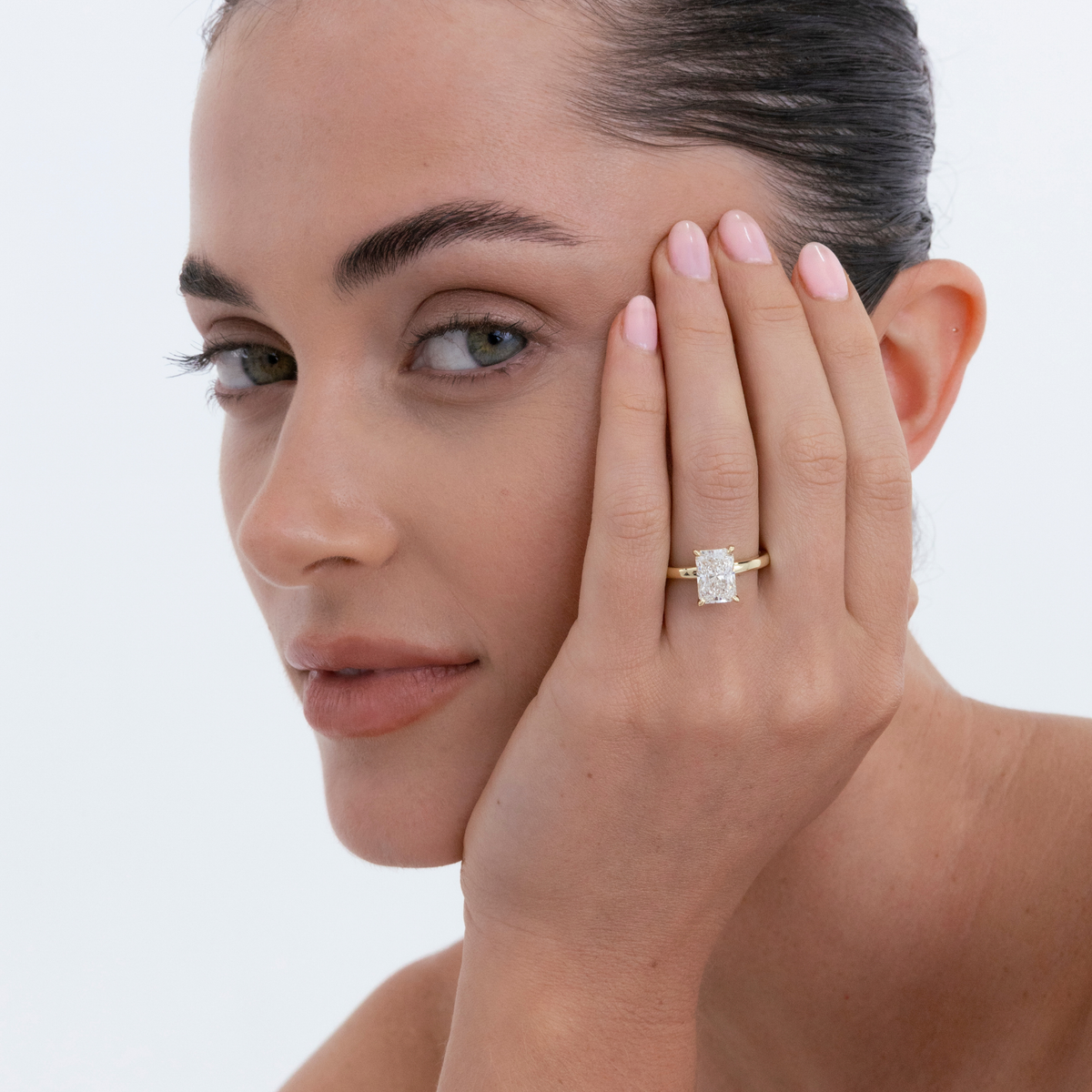 Sofia | Radiant Cut Diamond Solitaire Engagement Ring