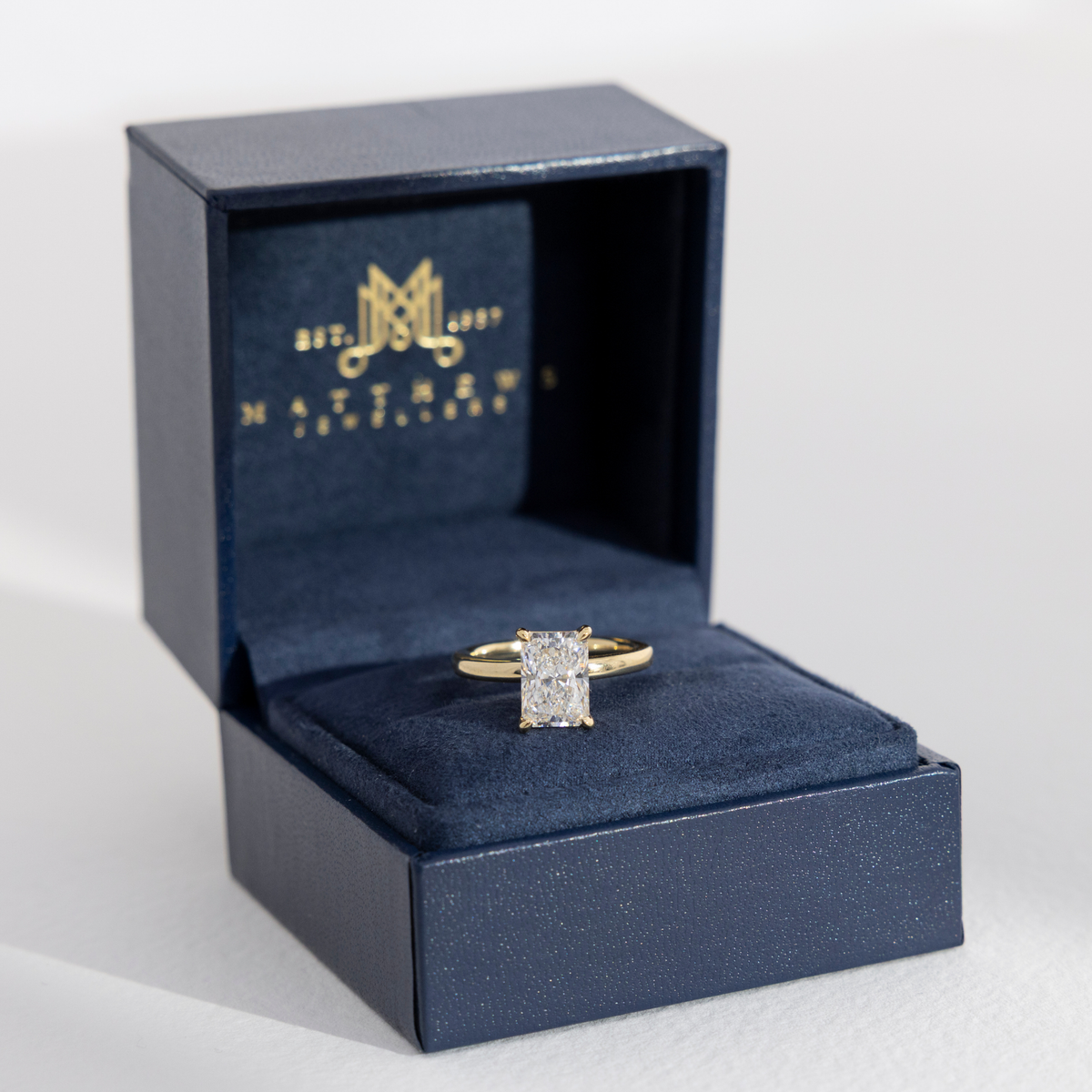 Sofia | Radiant Cut Diamond Solitaire Engagement Ring