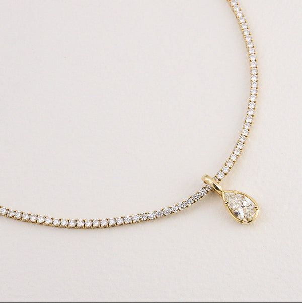 Allure Pear Diamond Enhancer