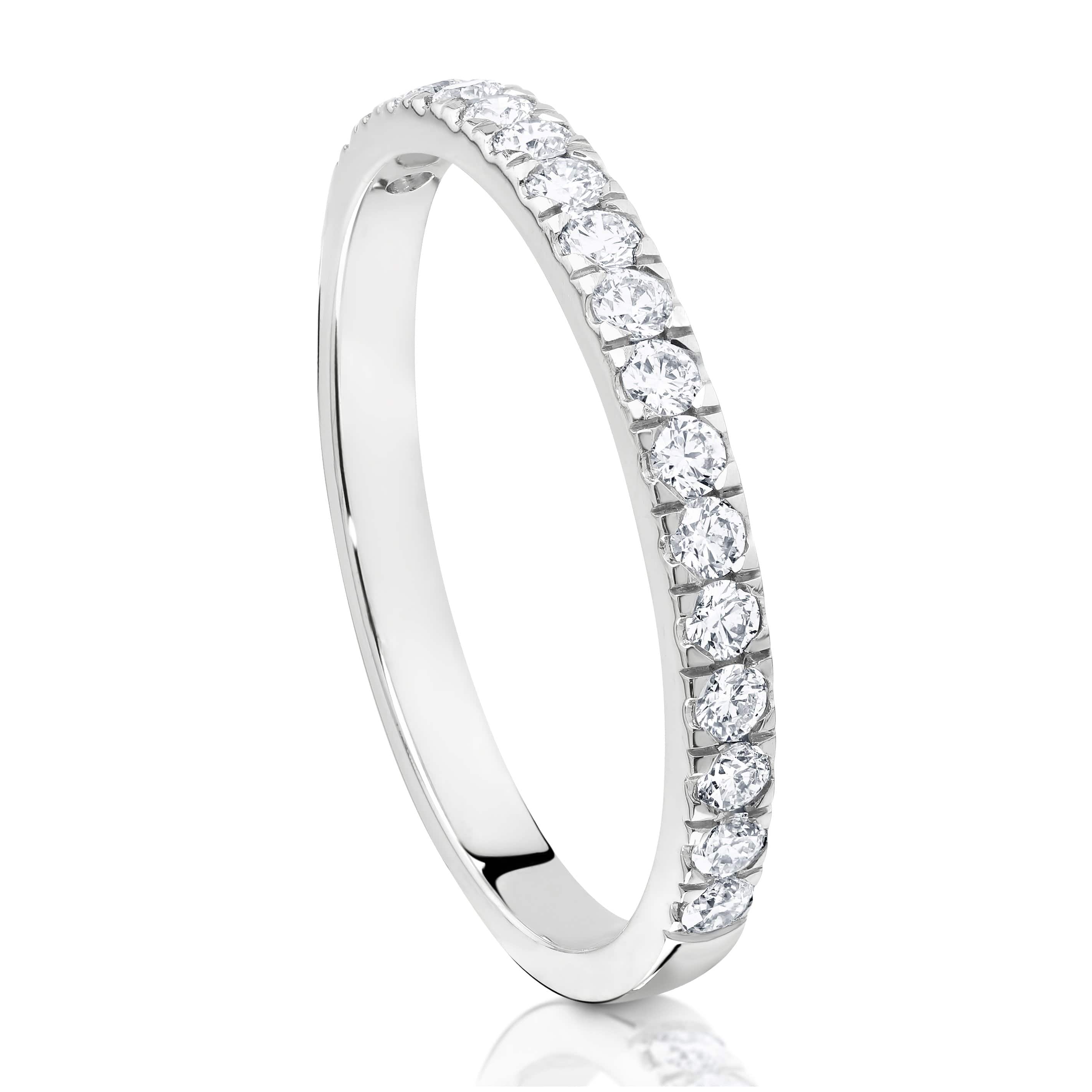 18ct White Gold Claw Set Diamond Wedding Ring - Matthews Jewellers