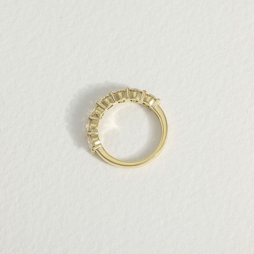 Large Jana | Natural Round Diamond Band