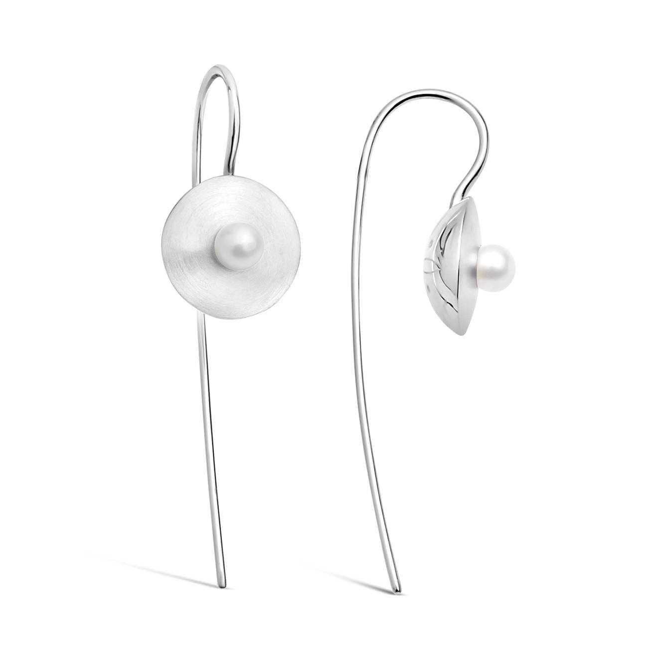 Nouvelle Disk Pearl Earrings