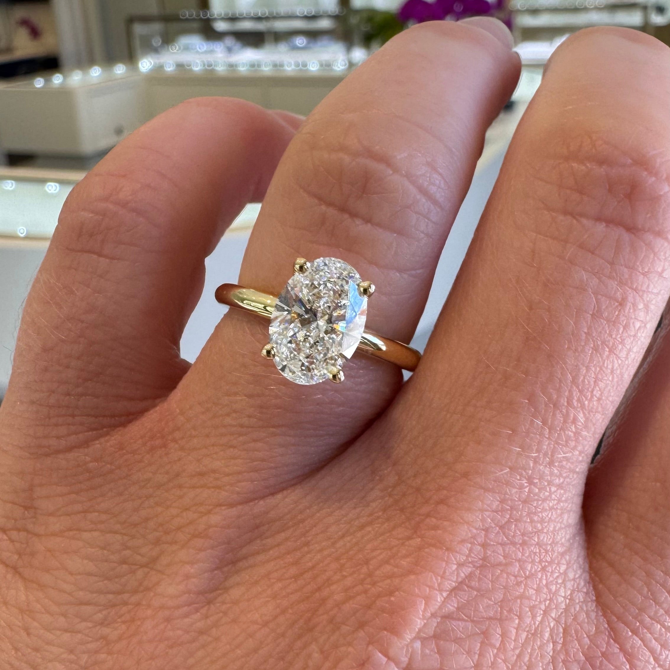 Helena | 2.07ct Oval Engagement Ring