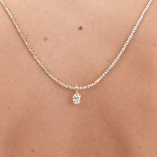 Allure Oval Diamond Enhancer