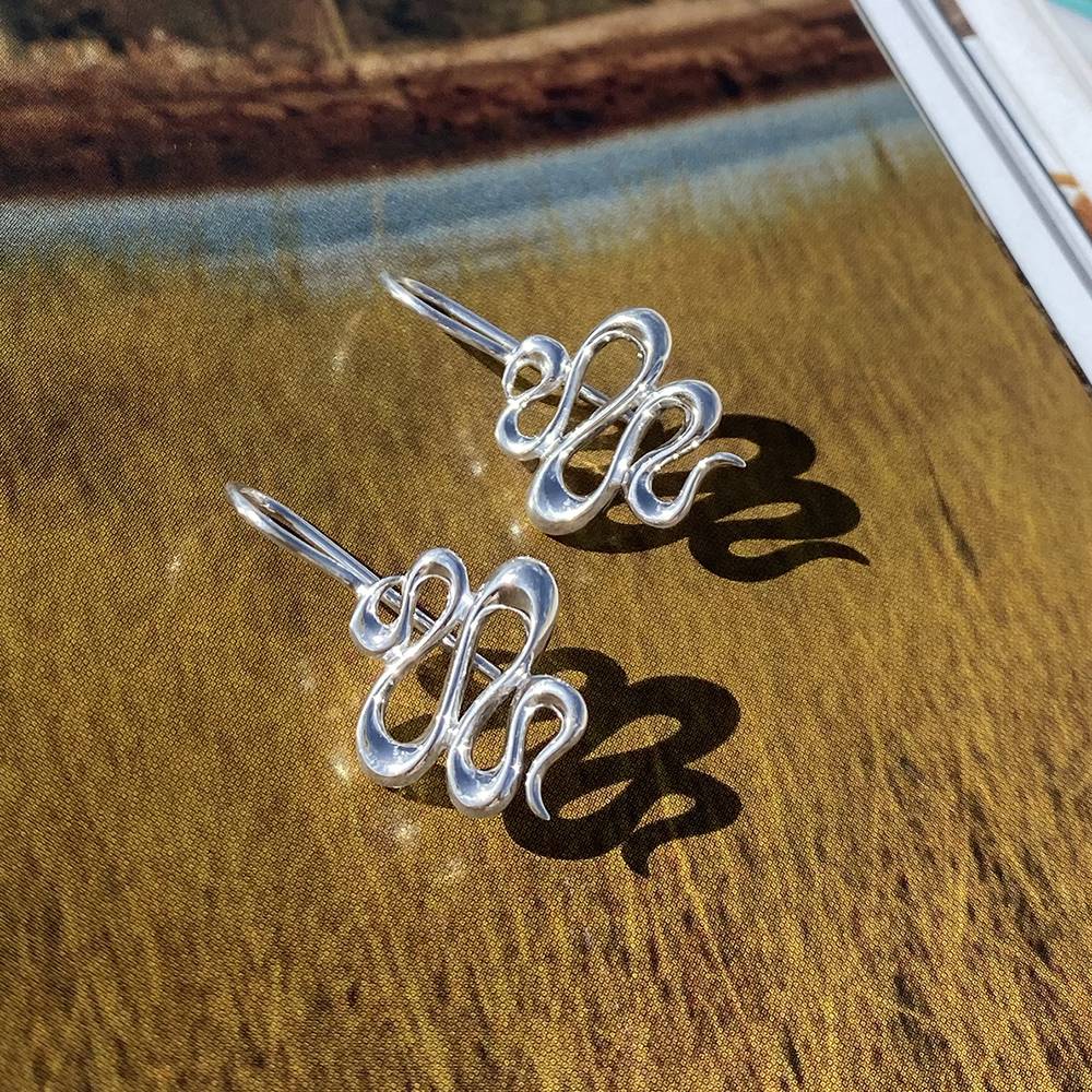 Broadwater Drop Earrings - Medium