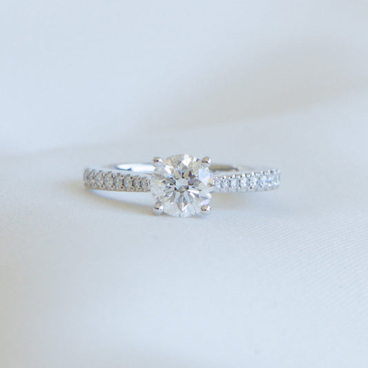Heritage Vera 1.08ct natural diamond round brilliant ring in 18k gold, Matthews Jewellers Newcastle