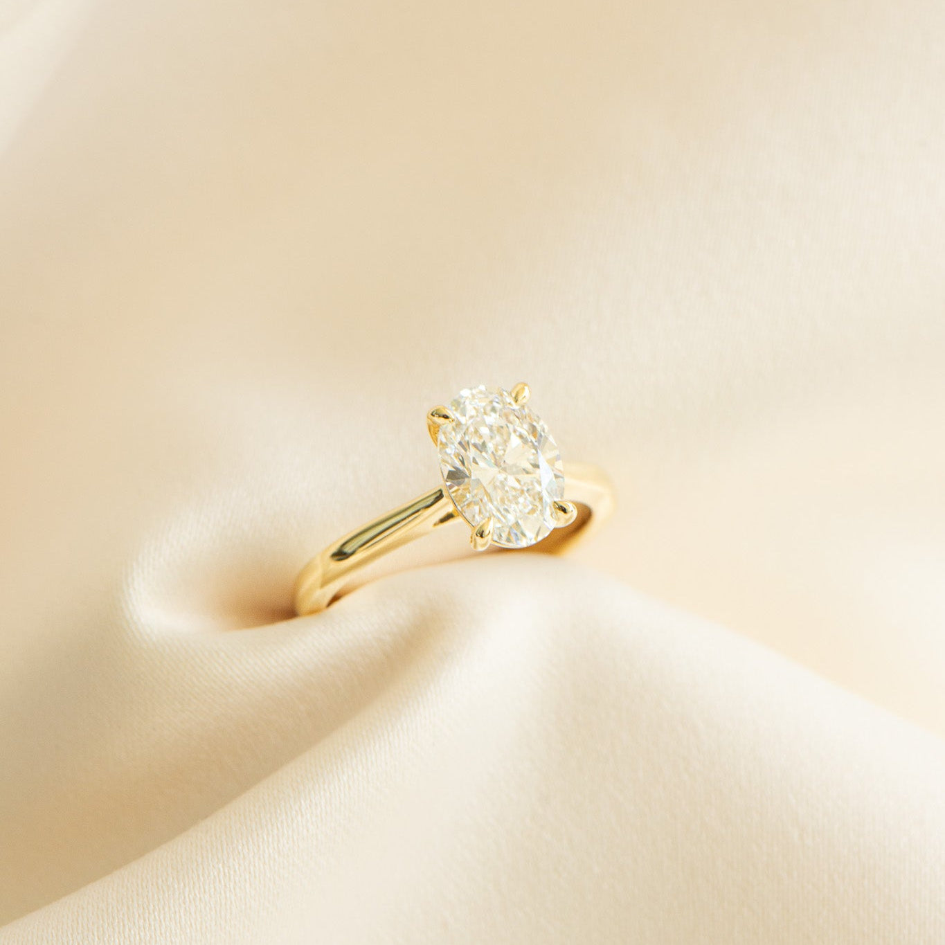 Helena | 2.09ct Oval Engagement Ring