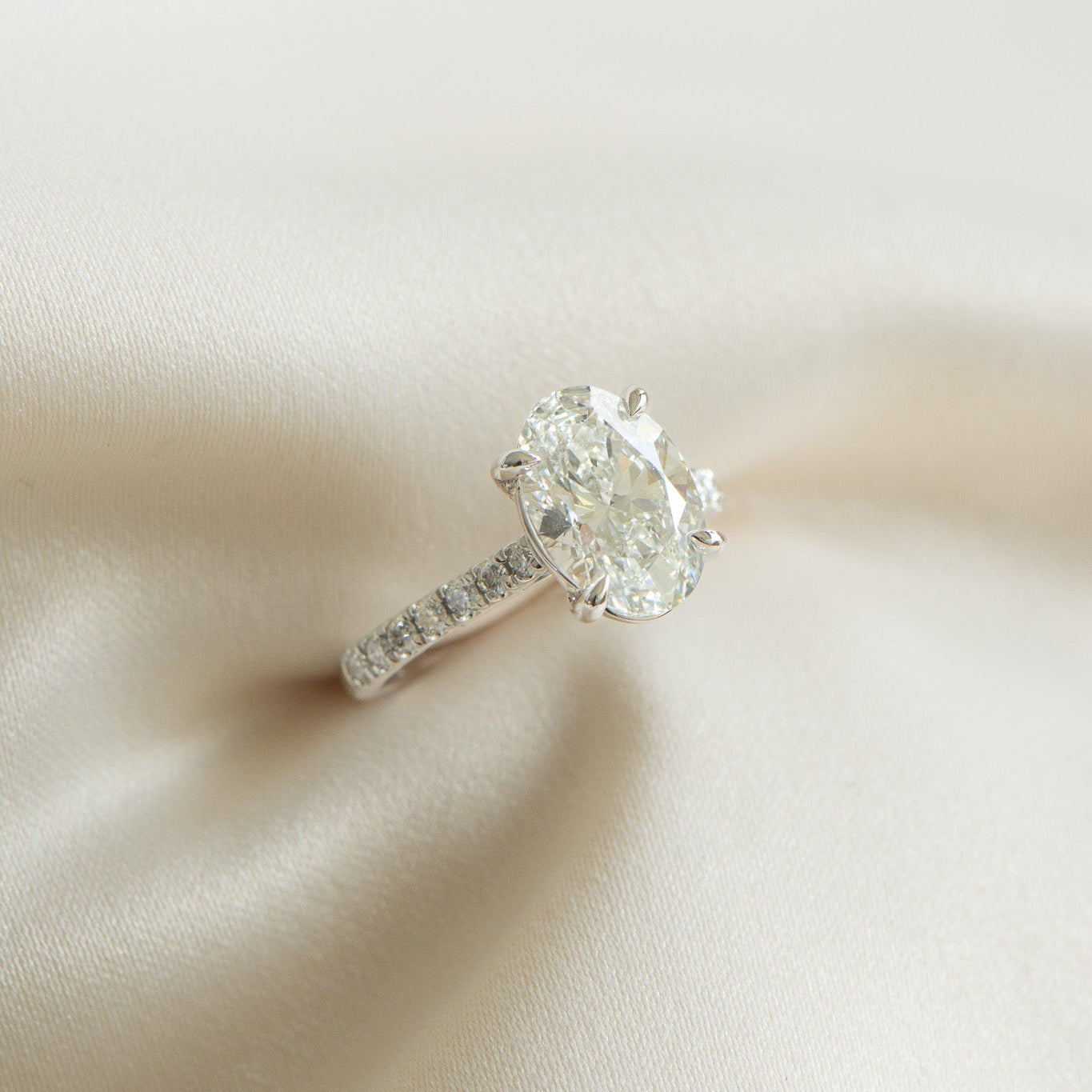 Helena | 3.15ct Oval Engagement Ring