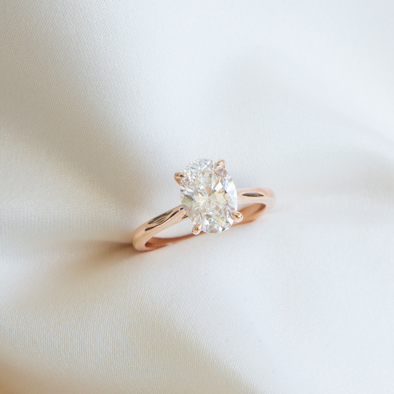 Helena | 2.20ct Oval Engagement Ring