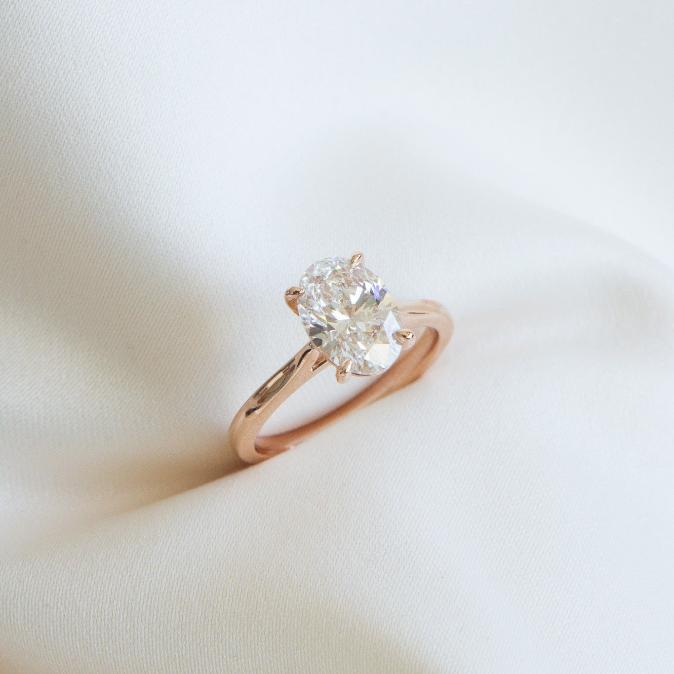 Helena | 2.20ct Oval Engagement Ring