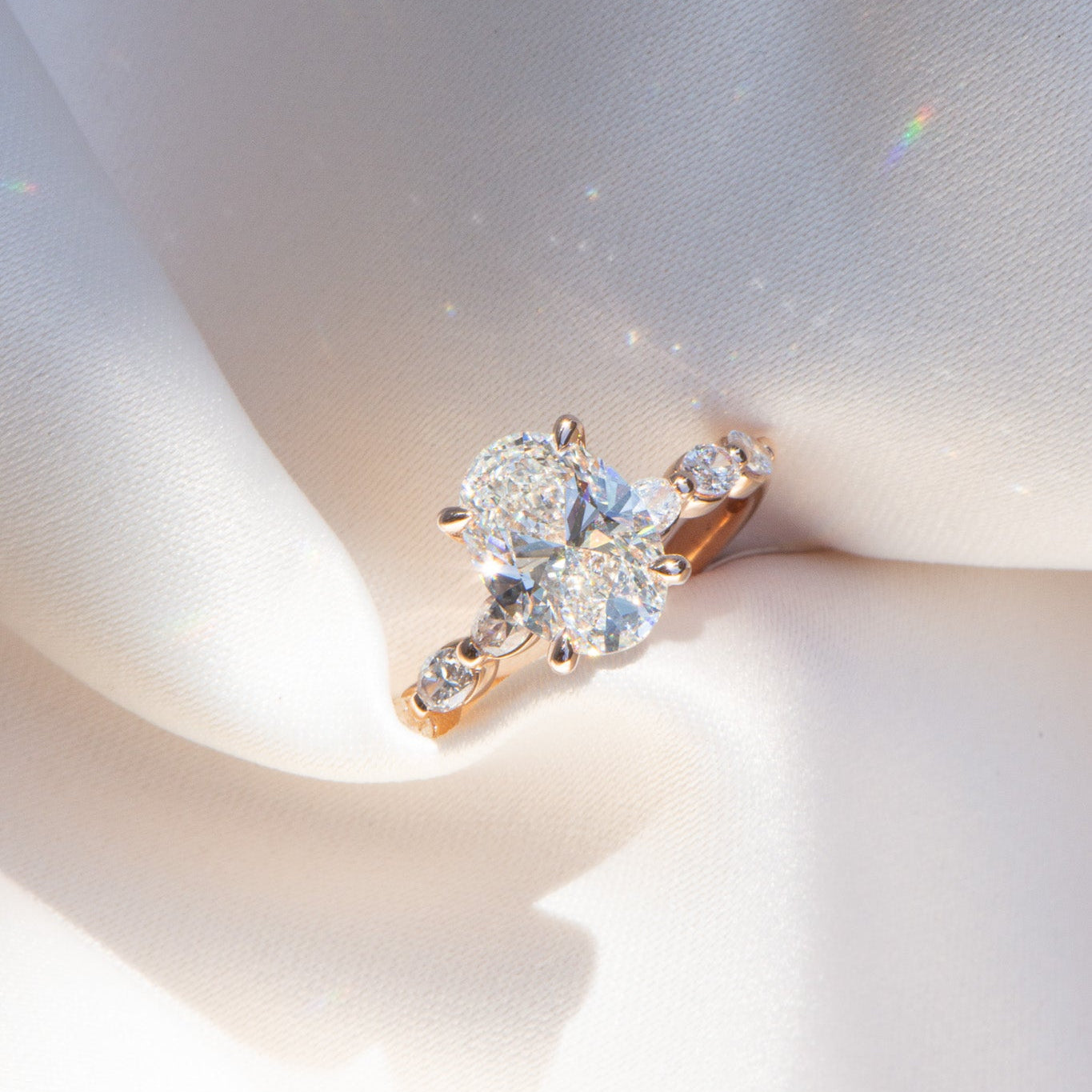 Audrey | 2.51ct Oval Engagement Ring with Oval Diamond Band