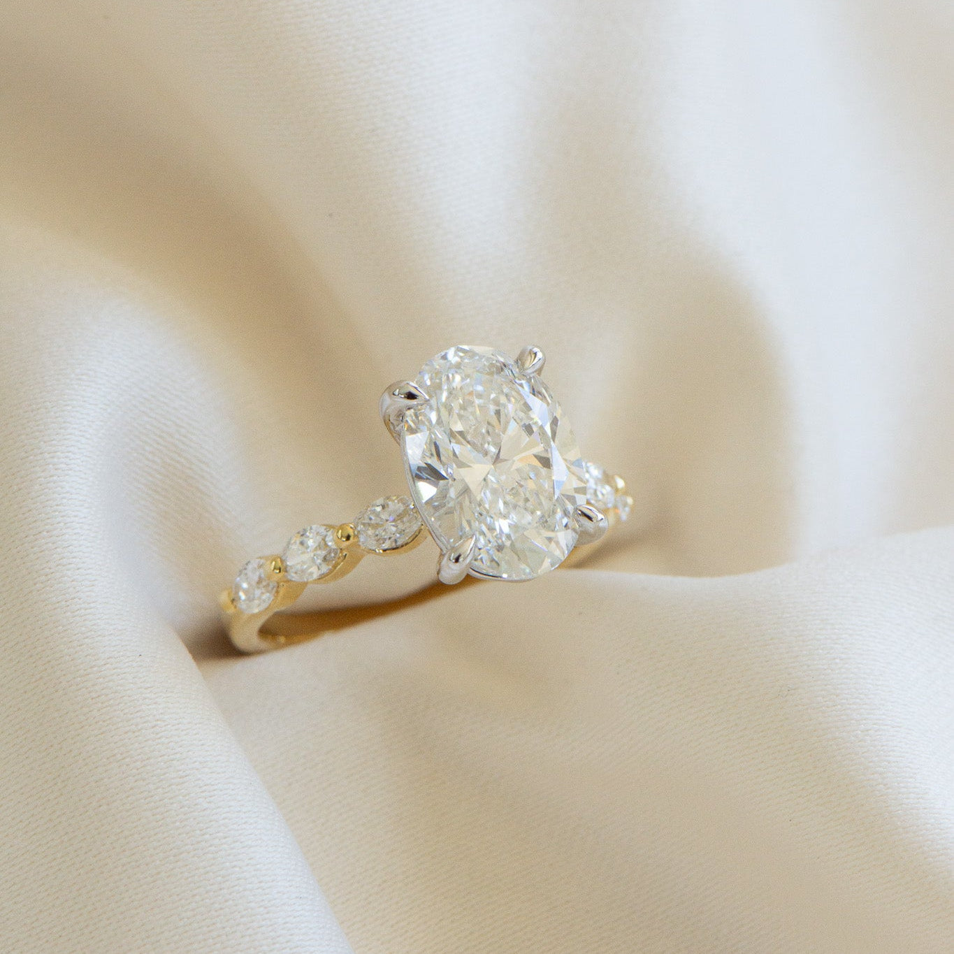 Audrey | 3.41ct Oval Engagement Ring with Oval Diamond Band