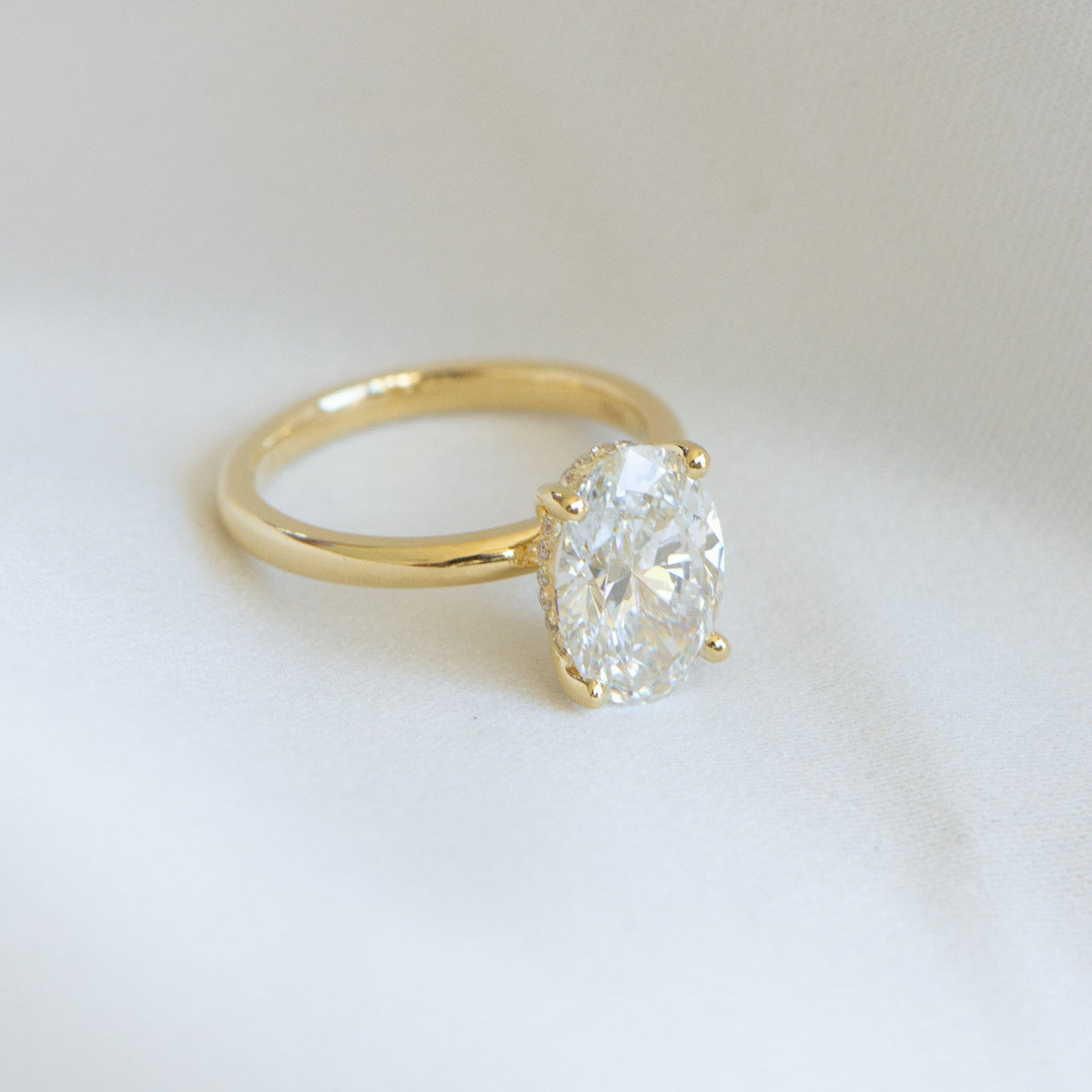 Helena | 3.09ct Oval Engagement Ring with Hidden Halo