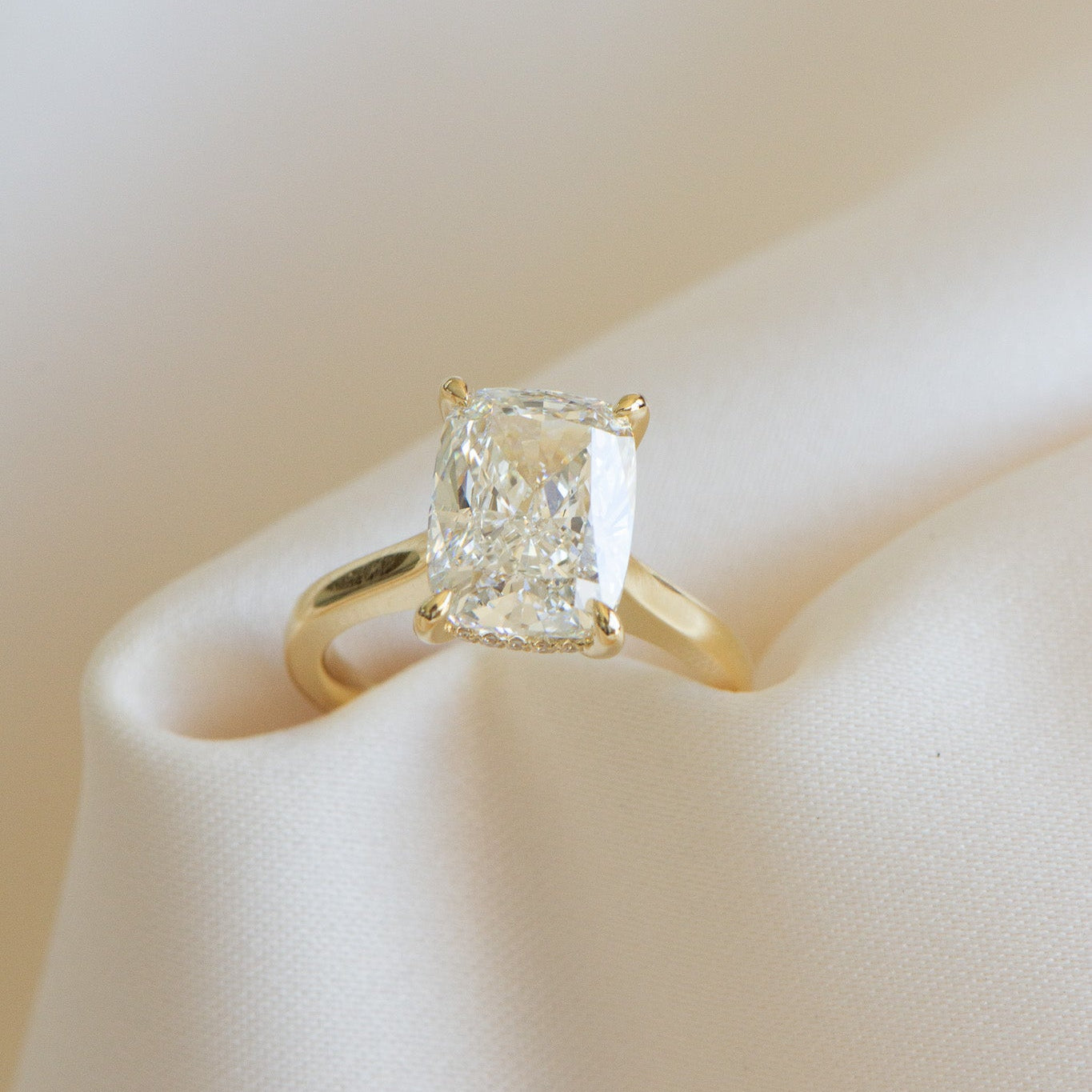 Elora | 5ct Elongated Cushion Engagement Ring