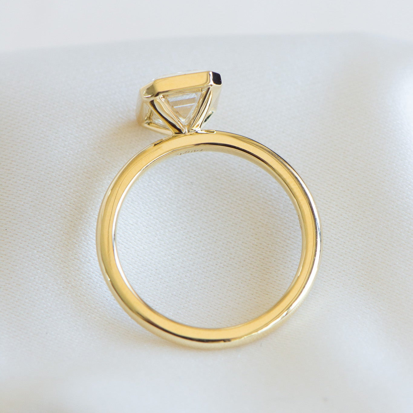 Edith | 2.04ct Bezel Emerald Cut Engagement Ring