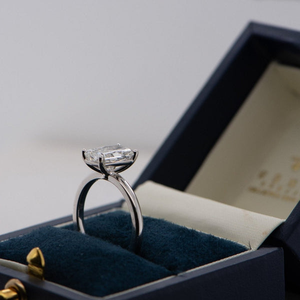 Sofia | 2.00ct Radiant Diamond Engagement Ring