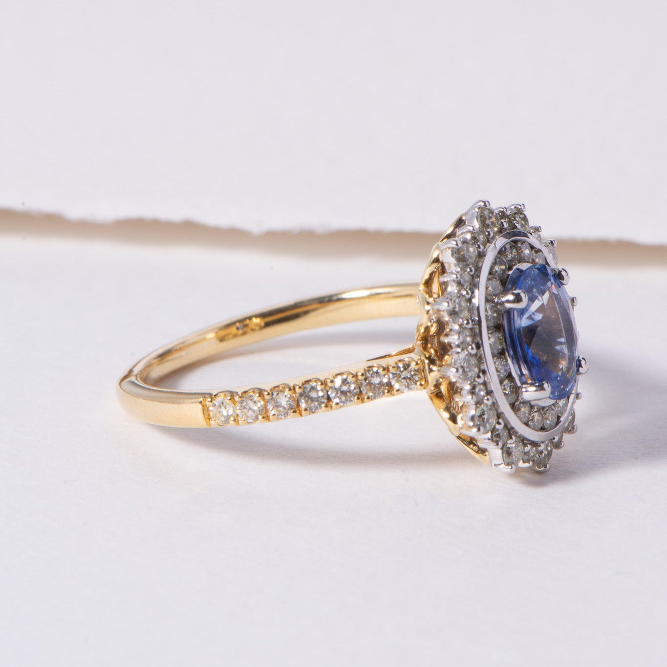 Ceylon Sapphire and Diamond Ring