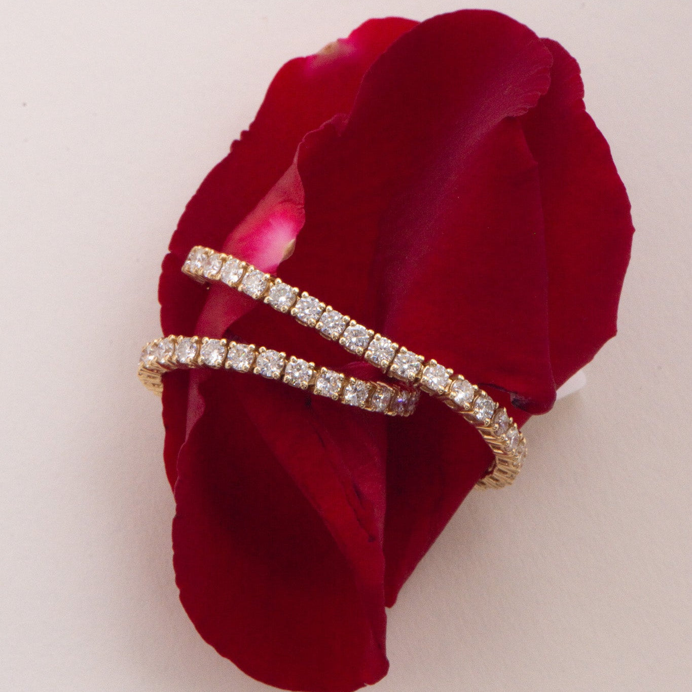 Round Tennis Bracelets | R2W