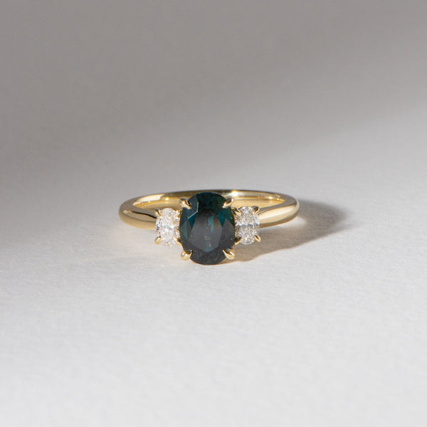Sapphire Mia | 1.78ct Oval Australian Sapphire Engagement Ring
