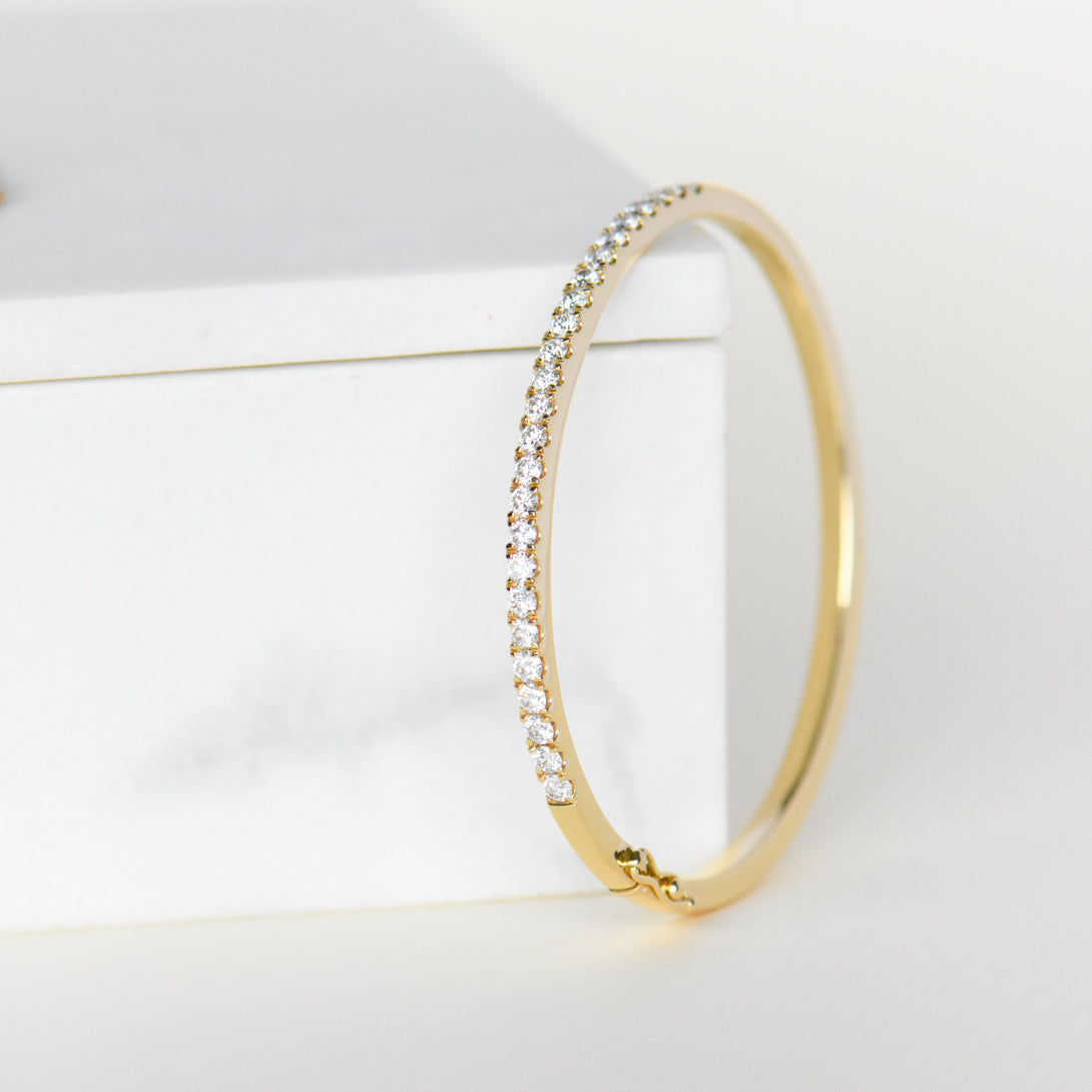 Natural Diamond Hinged Bangle