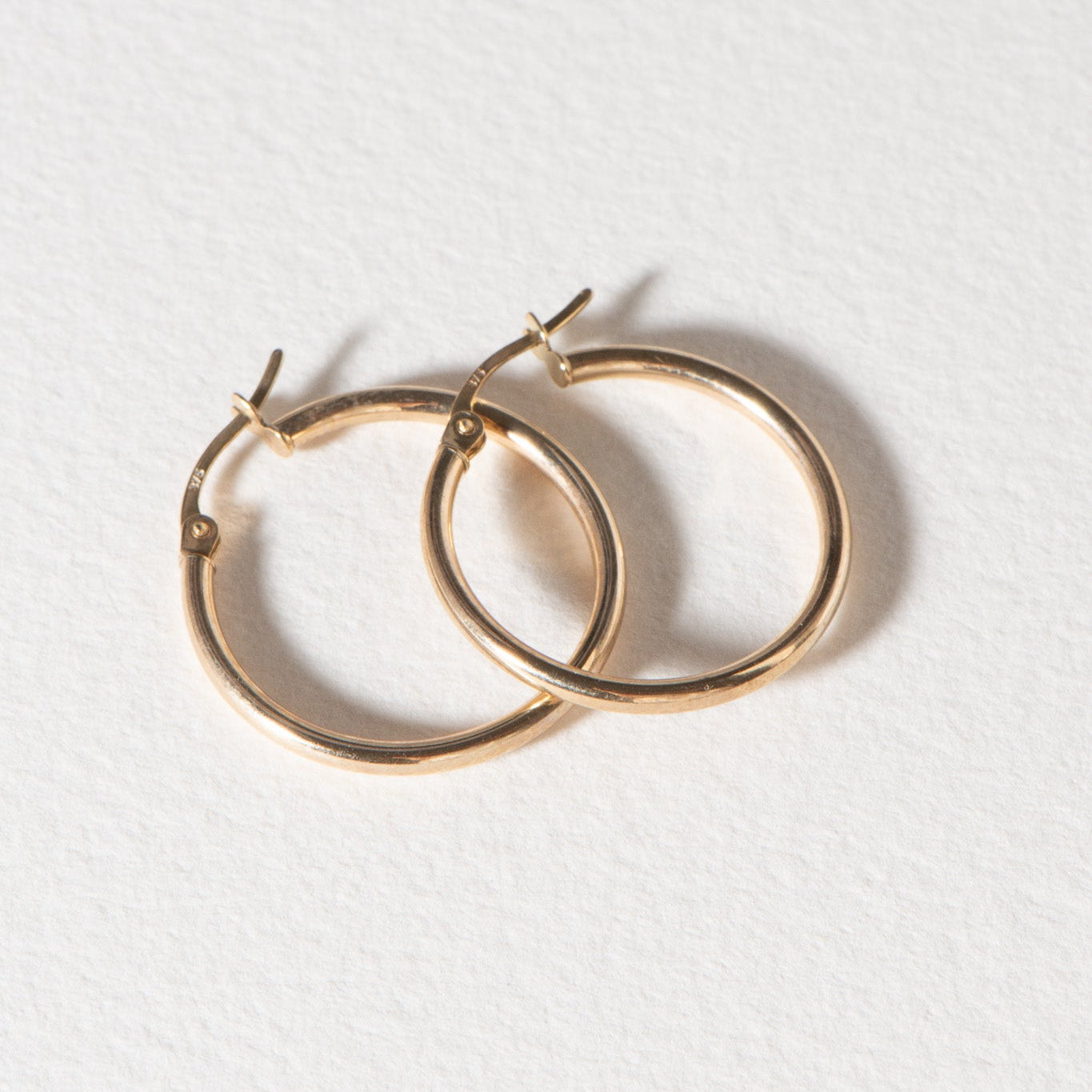 Gold Italian Hoop Earrings 23mm