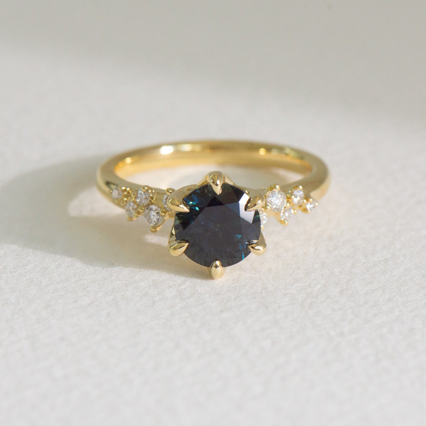 Sapphire Idalene | Australian Sapphire Engagement Ring