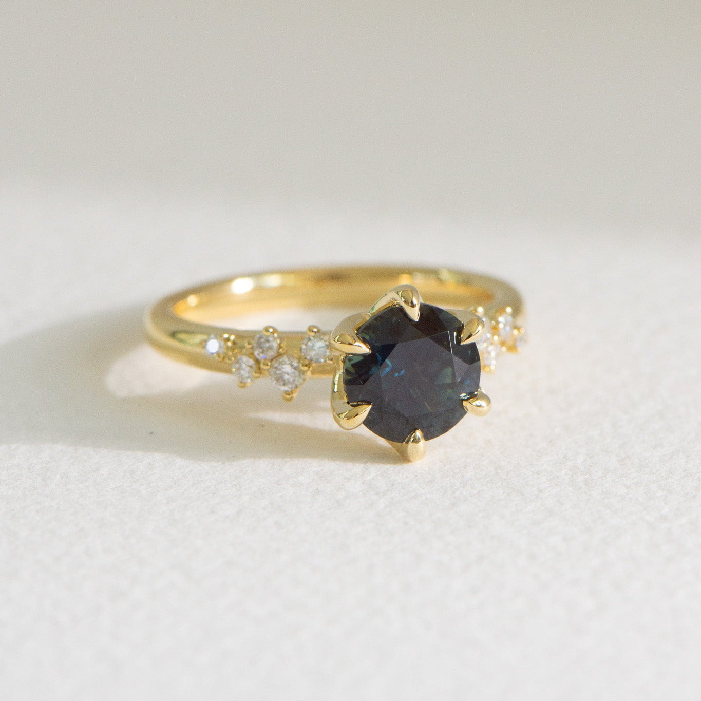 Sapphire Idalene | Australian Sapphire Engagement Ring