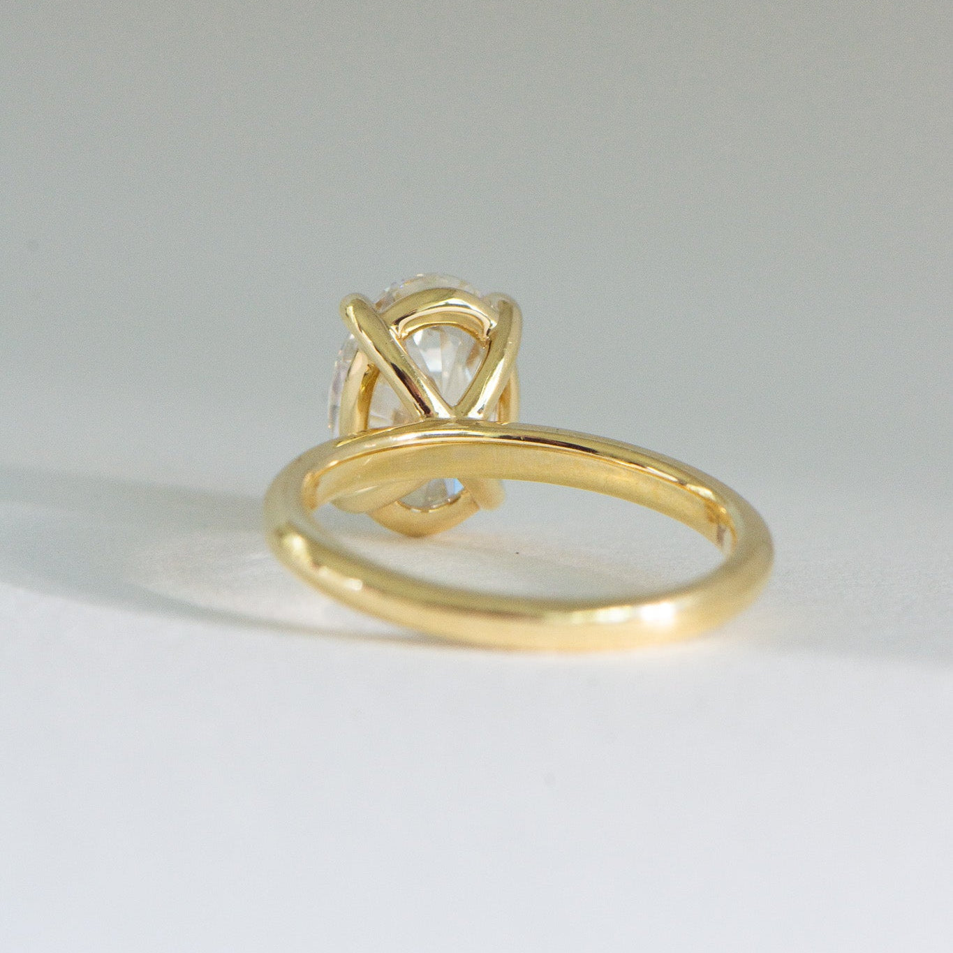 Matthews Jewellers Newcastle Helena 3.05ct lab grown diamond oval engagement ring in 18k gold