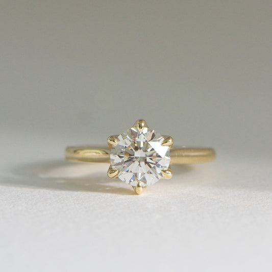 Heritage Dawn 2ct natural diamond round brilliant ring in 18k gold, Matthews Jewellers Newcastle