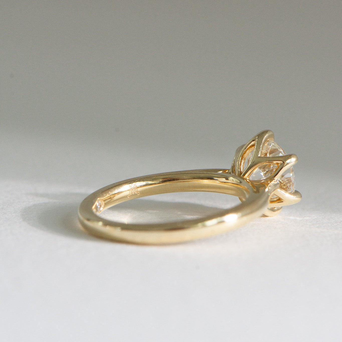 Matthews Jewellers Heritage Dawn 2ct GIA-certified natural round brilliant engagement ring, est. 1957