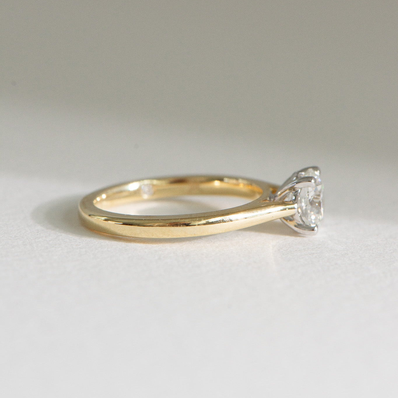 Matthews Jewellers Heritage Vera 1.07ct GIA-certified natural round brilliant engagement ring, est. 1957