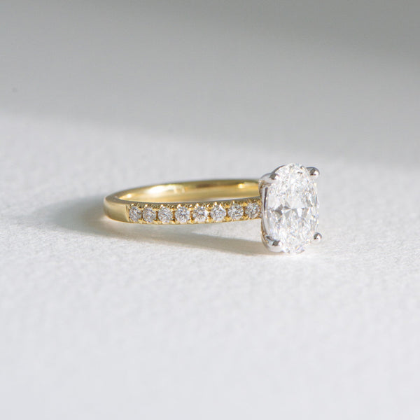 Helena | 1.5ct Oval Lab Diamond Engagement Ring
