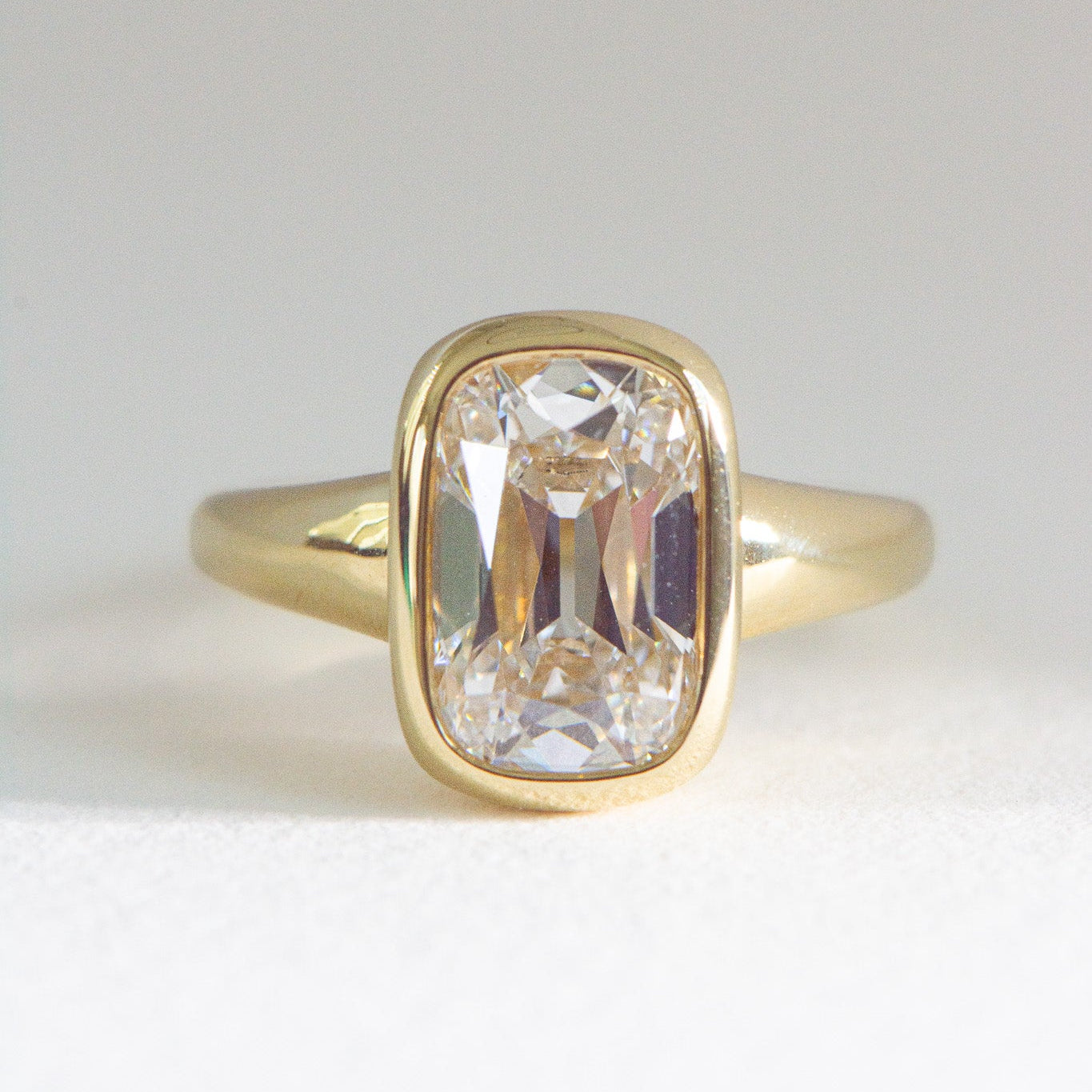 Odessa | 3.52ct Old Mine Elongated Cushion Lab Diamond Engagement Ring