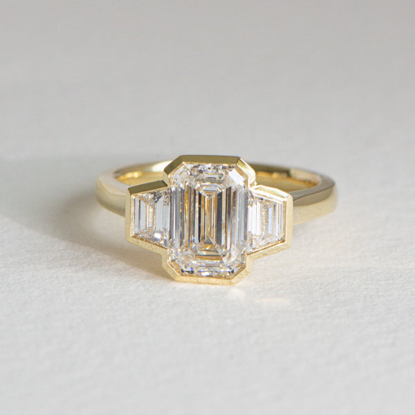 Eliana | 2.5ct Emerald Cut and Trapezoid Lab Diamond Engagement Ring